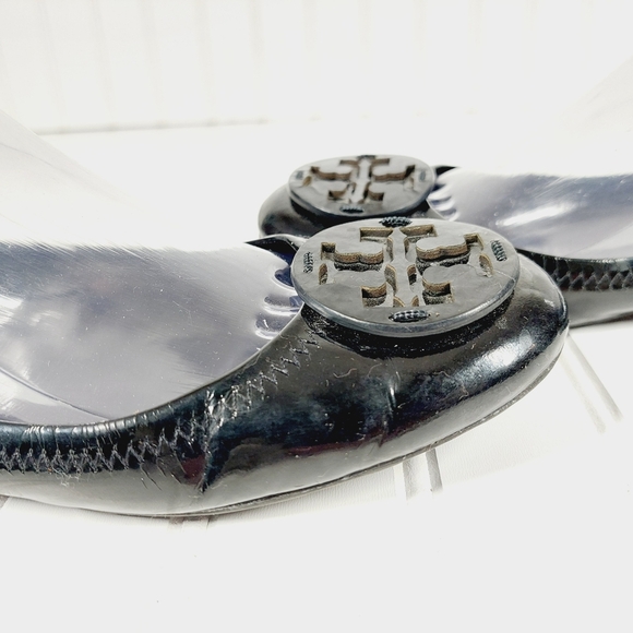 Tory Burch Black Patent Leather Reva Scrunch Ballet Flats A25 - Picture 11 of 15